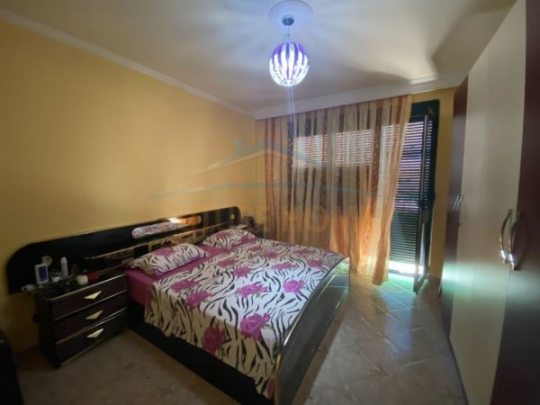 Durres, jepet me qera apartament 2+1 Kati 6, 117 m² 550 € 