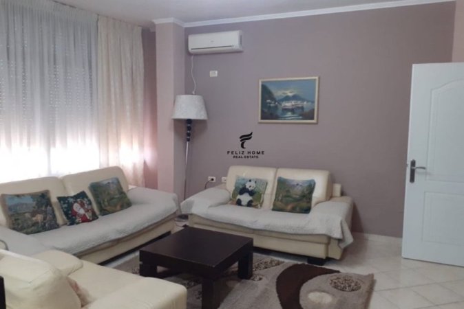 Tirane, jepet me qera apartament 2+1 Kati 7, 101 m² 400 € (RRUGA IDRIZ DOLLAKU)