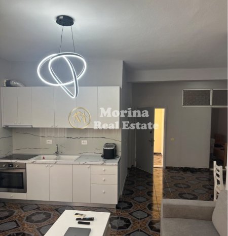 Tirane, jepet me qera apartament 2+1 Kati 1, 100 m² 550 € (Ish Parku i Autobusave)