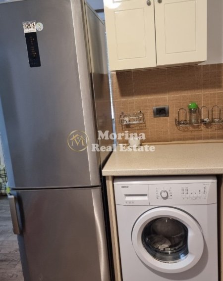 Tirane, jepet me qera shtepi 1+1 Kati 1, 55 m² 400 € (Rruga e Dibrës, Selvia)
