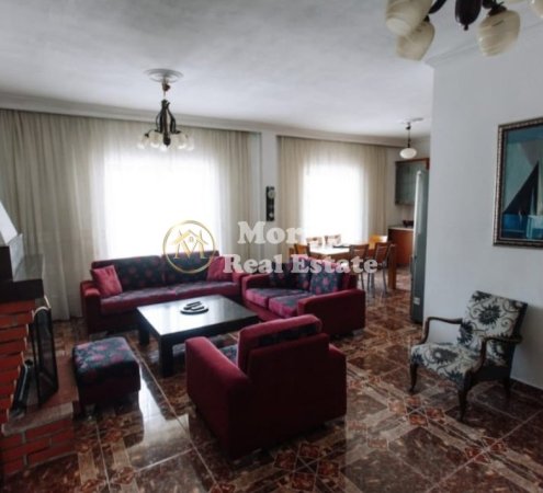 Tirane, jepet me qera apartament 3+1+Ballkon Kati 3, 650 € (Rruga 5 Maji, Farmacia 10)