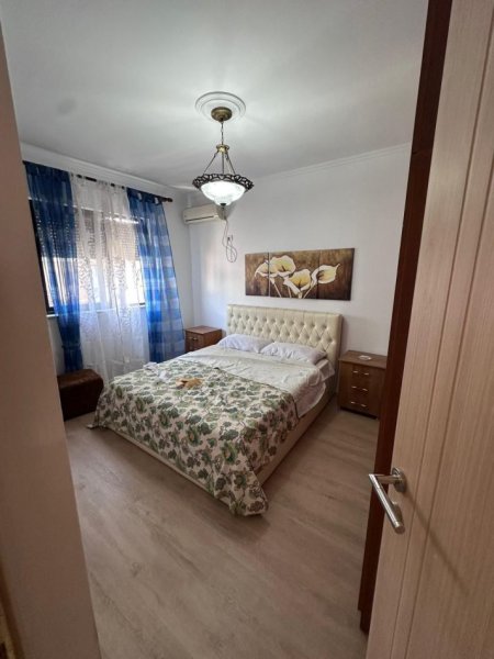 Tirane, shitet apartament 2+1+Ballkon Kati 4, 147.000 € (Rruga Bardhyl)