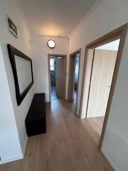 Tirane, shitet apartament 2+1+Ballkon Kati 4, 147.000 € (Rruga Bardhyl)