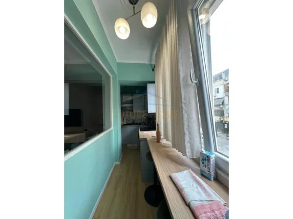 Tirane, shitet Vile 3 Katshe , 210 m² 500.000 € (Rruga Mihal Grameno)