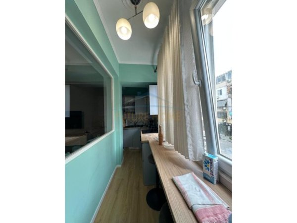 Tirane, shitet Vile 3 Katshe , 210 m² 500.000 € (Rruga Mihal Grameno)