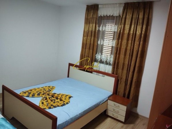 Tirane, jepet me qera apartament 2+1+Ballkon Kati 1, 64 m² 350 € (SAUK)