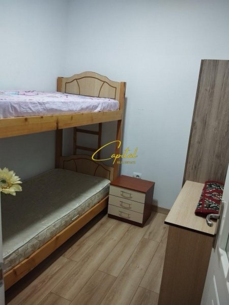 Tirane, jepet me qera apartament 2+1+Ballkon Kati 1, 64 m² 350 € (SAUK)