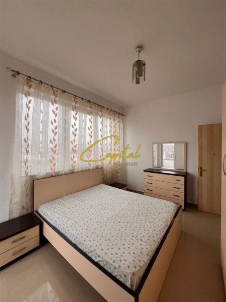 Tirane, jepet me qera apartament 2+1+Ballkon Kati 5, 85 m² 430 € (KINOSTUDIO)