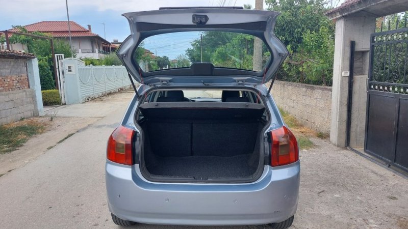 Shqiperi, shes makine Tojota Benzin+Gaz, blu e hapur manuale Klima 304.000 km 1 €