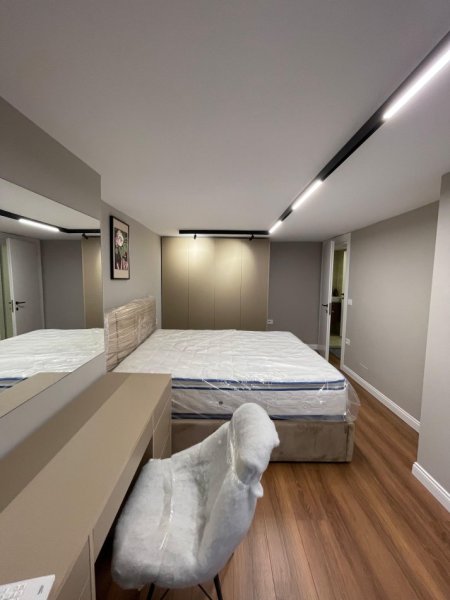 Tirane, shitet apartament duplex Dublex Kati 1, 104 m² 159.999 € (Golden park 3)