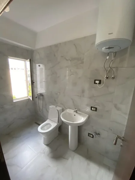 🏡 Jepet Apartament 2+1 me Qera te Fusha Ali Demit, Tiranë