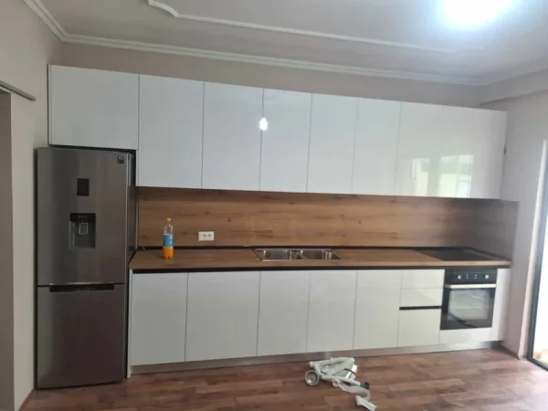 Tirane, jepet me qera apartament 2+1 Kati 2, 110 m² 600 € (Don Bosko)