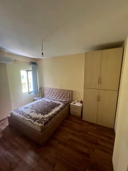 Tirane, jepet me qera apartament 2+1 Kati 2, 110 m² 600 € (Don Bosko)