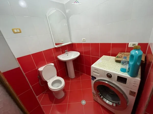 Tirane, jepet me qera apartament 2+1 Kati 2, 110 m² 600 € (Don Bosko)