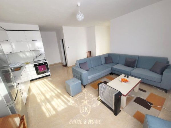 Durres, jepet me qera apartament 2+1+Ballkon Kati 4, 111 m² (qera • 2+1 + ballkon Adresa: Karburant Pernoca)