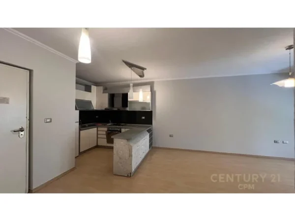 Tirane, shes apartament 2+1 Kati 2, 99 m² 240.000 € (Komuna Parisit)