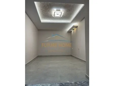 Tirane, shitet ambjent biznesi Kati 0, 47 m² 105.000 € (Ali Demi, Rruga Idriz Dollaku)