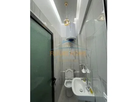 Tirane, shitet ambjent biznesi Kati 0, 47 m² 105.000 € (Ali Demi, Rruga Idriz Dollaku)