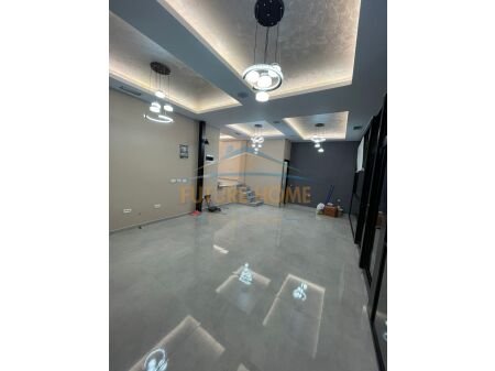 Tirane, shitet ambjent biznesi Kati 0, 47 m² 105.000 € (Ali Demi, Rruga Idriz Dollaku)