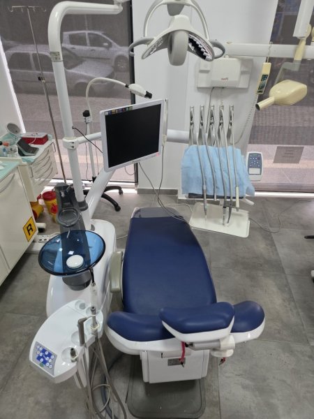 Tirane, shes OKAZION BIZNES KLINIKË DENTARE GATI PËR PUNË 25.000 €
