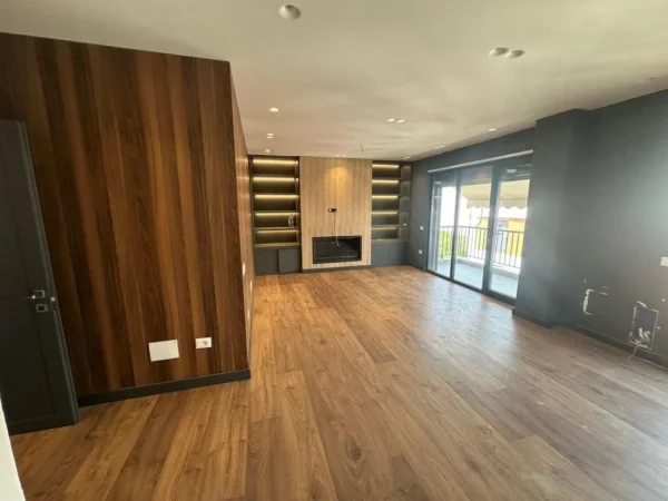 Tirane, shitet apartament 2+1+Ballkon Kati 3, 128 m² € (Liqeni i Thate)