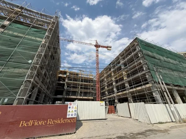 Tirane, shitet apartament 1+1+Ballkon Kati 3, 56 m² 68.700 € (Belfior paskuqan)