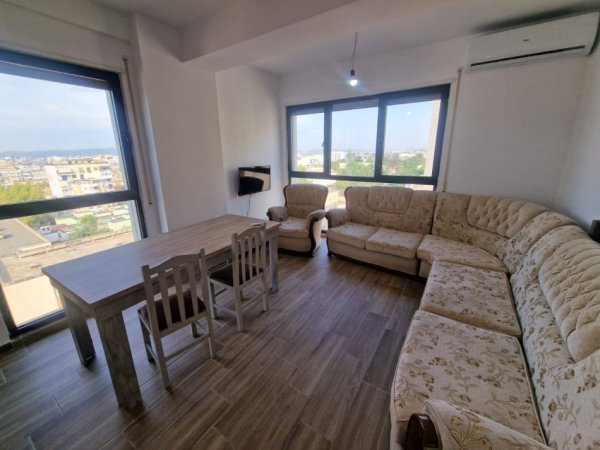 Tirane, jepet me qera apartament 1+1 Kati 8, 70 m² 500 € (Pediatria, Kompleksi Zirkon)