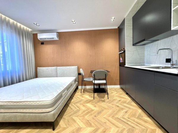 ✨Shiten : 3 Apartamente "2 1+1& 1 garsonjere 📍Qendër/ Mine peza ( në rrugë kryesore) 108 m2 268.000 ( Çdo gjë e re🔥🔥)