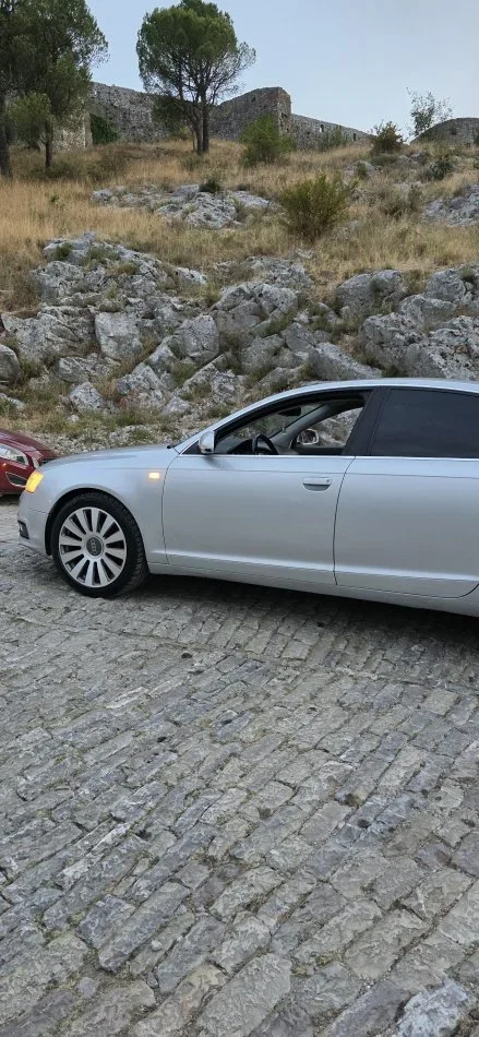 Shkoder, shitet makine AUDI A6 Nafte, gri metalizato automatik Klima 217.233 km 5.000 €
