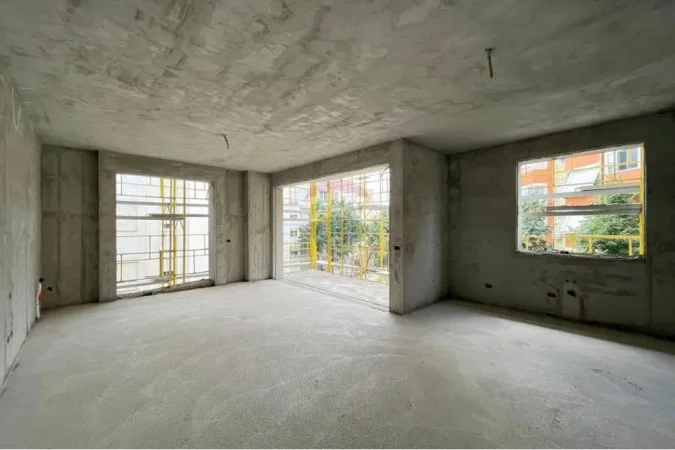 Tirane, shitet apartament 2+1+Ballkon , 118 m² 236.720 € 