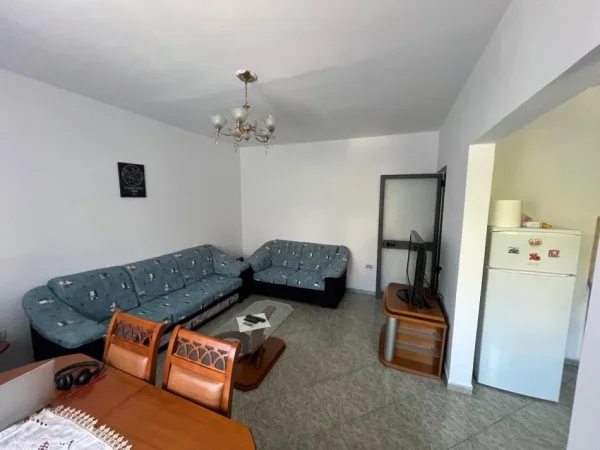 Tirane, shitet apartament 1+1+Ballkon Kati 3, 54 m² 107.000 € (Ali Demi)