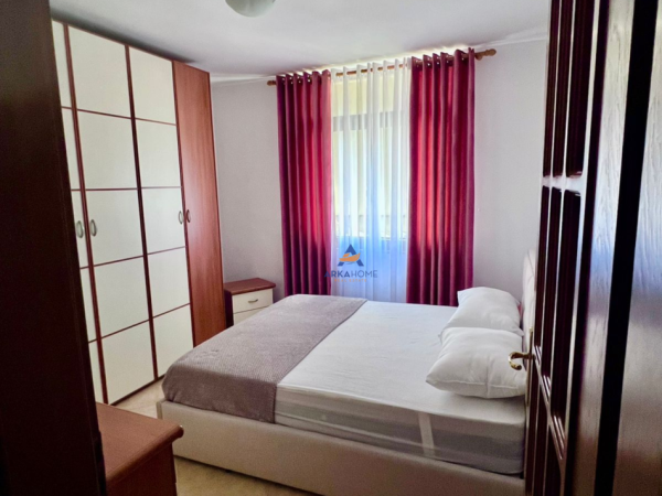 Tirane, jepet me qera apartament 2+1 , 78 m² 750 € (5 MIN NGA SHESHI SKENDERBEJ)