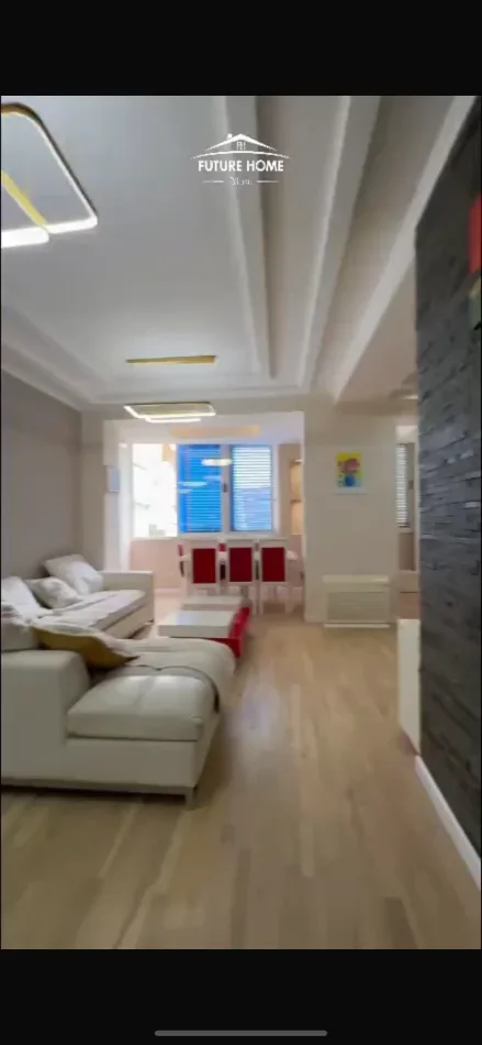 Tirane, shitet apartament 1+1 Kati 1, 76 m² 140.000 € (Kodra e diellit)