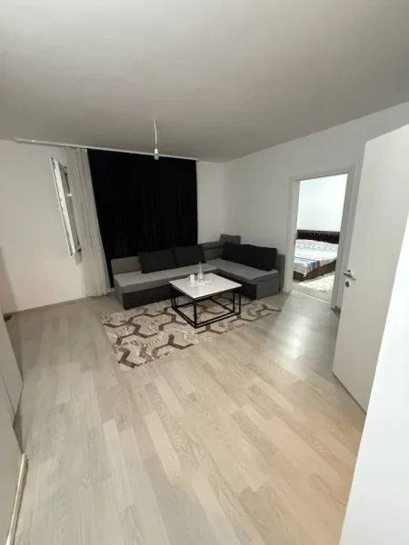 Fushe Kosove, shitet apartament 1+1 Kati 6, 47 m² 45.000 € (Hajrullah Zymi, Fushë Kosovë 12000)