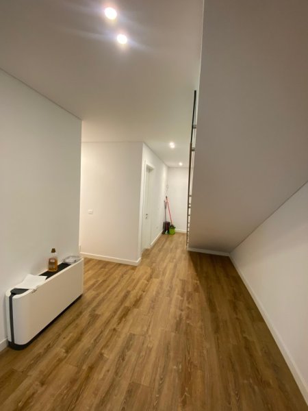 Tirane, jepet me qera apartament 4+1 Kati 0, 4.500 €