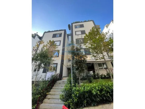 APARTAMENT 1+1 PER SHITJE , NE GFREEN TERRACE , LIQENI I THATE