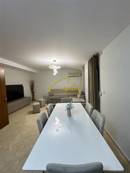 Tirane, jepet me qera apartament 2+1 Kati 5, 140 m² 550 € (KODRA E PRIFTIT)
