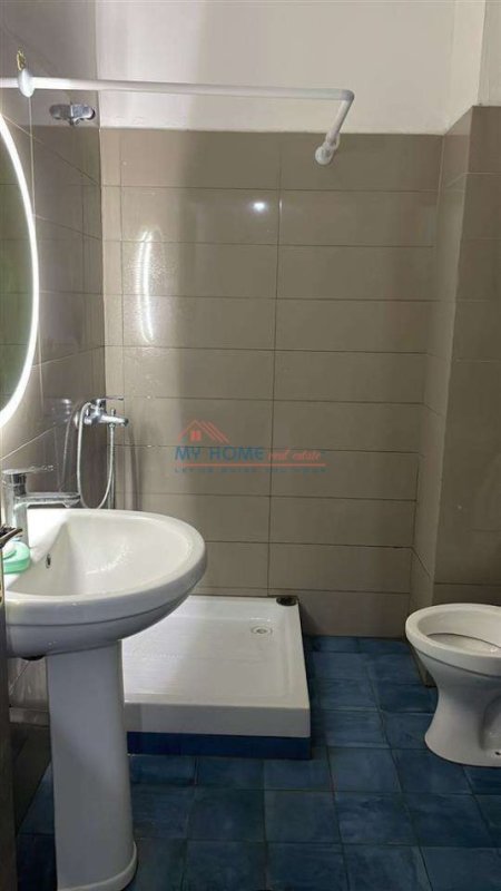Tirane, shitet apartament 1+1+Ballkon Kati 6, 70 m² 105.000 € (Astir)