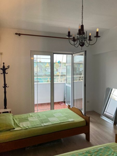 Tirane, shitet apartament 2+1 Kati 4, 72 m² 147.000 € (Rruga Bardhyl)