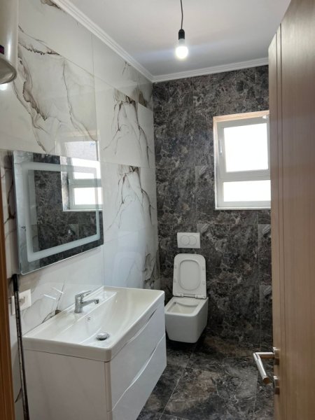 Tirane, shitet apartament 2+1 Kati 4, 72 m² 147.000 € (Rruga Bardhyl)