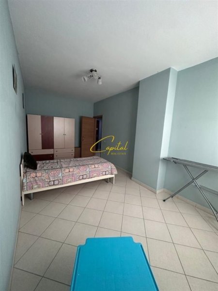 Tirane, jepet me qera apartament 2+1 Kati 3, 106 m² 500 € (ASTIR)