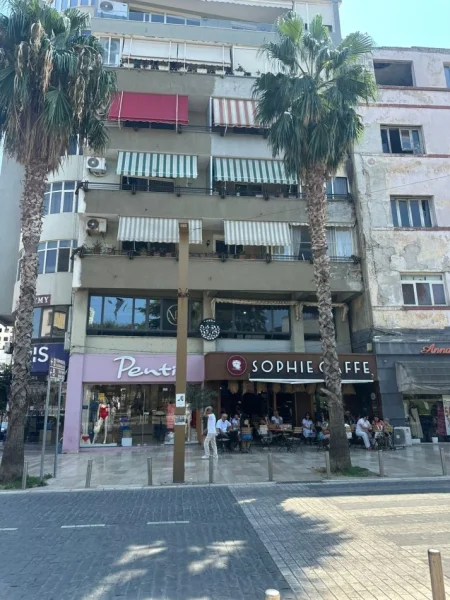 !!Dhene!! Durres, jepet me qera apartament 2+1+Ballkon Kati 3, 116 m² 480 € (Bulevard)