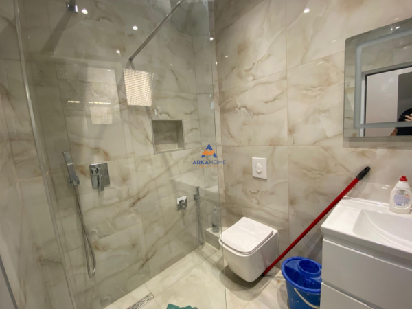 Tirane, jepet me qera apartament 1+1 Kati 1, 63 m² 400 € (21 DHJETORI ,PRANE SHKOLLES SABAUDIN GABRANI)