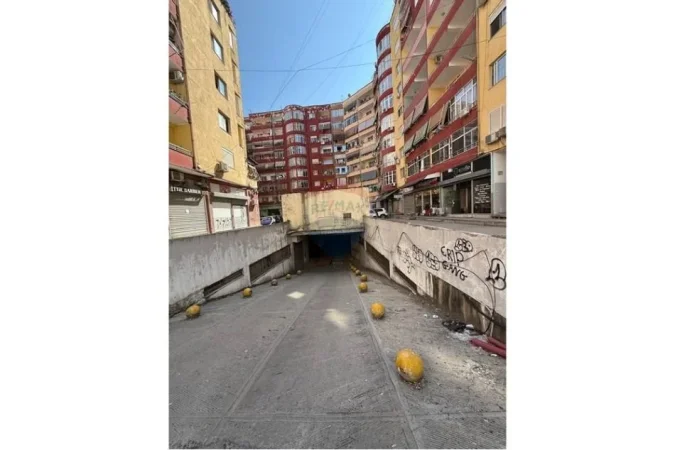 Tirane, jepet me qera apartament 1+1 , 65 m² 450 € (Bulevardi Migjeni, Astir, Tiranë)