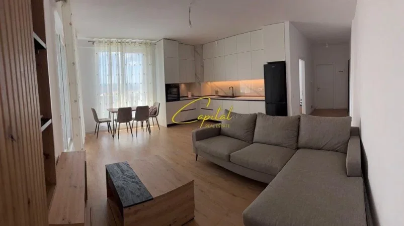 Tirane, jepet me qera apartament 2+1 Kati 5, 97 m² 700 € (BULEVARDI I RI)