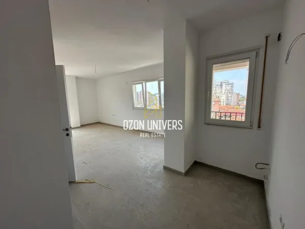 Apartament 2+1 në shitje tek Pazari i Ri!