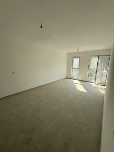 Tirane, shitet apartament 2+1+Ballkon Kati 2, 84 m² 94.000 € (Univers City Gati Per Banim Me Celesa Ne Dore)
