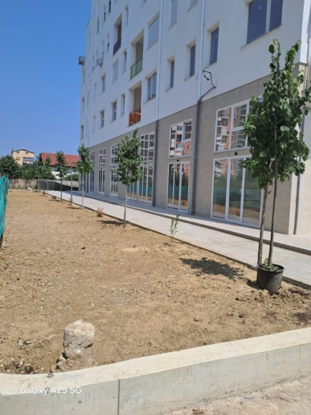 Tirane, jepet me qera apartament 1+1 Kati 2, 400 € 