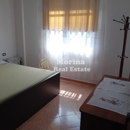 Tirane, jepet me qera apartament 2+1 Kati 1, 95 m² 400 € (Don Bosko)