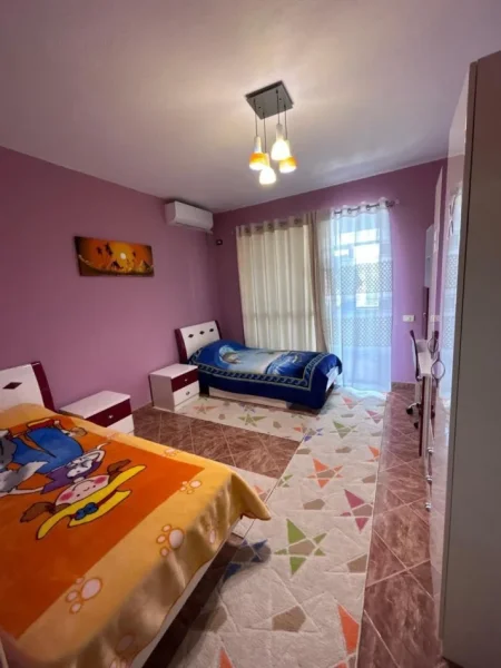 Tirane, jepet me qera apartament 2+1 Kati 10, 600 € 